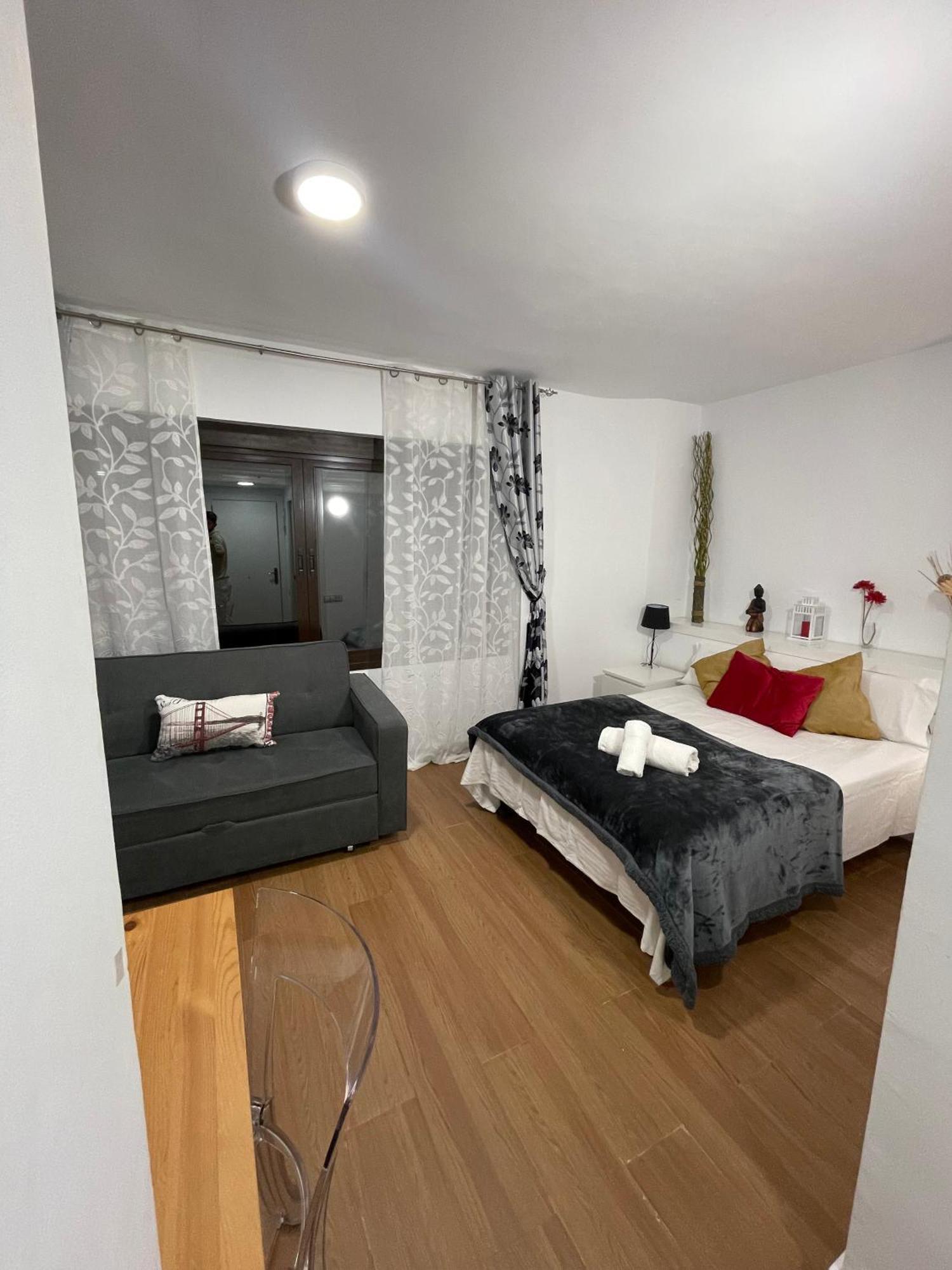 Resitur Luxury Suit 6 Sevilla Eksteriør billede
